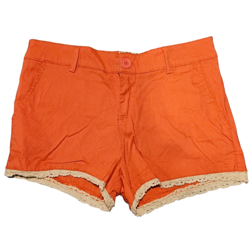 Women's coral shorts with lace hemline